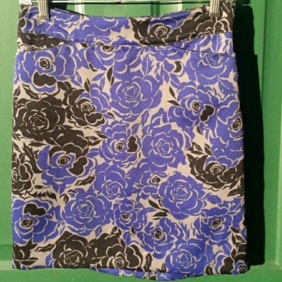 Banana Republic Skirt - Picture 2 of 3